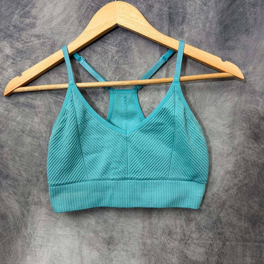 Lot of 3 Victoria's Secret PINK Active Seamless Ribbed V-Neck Sports Bras Medium